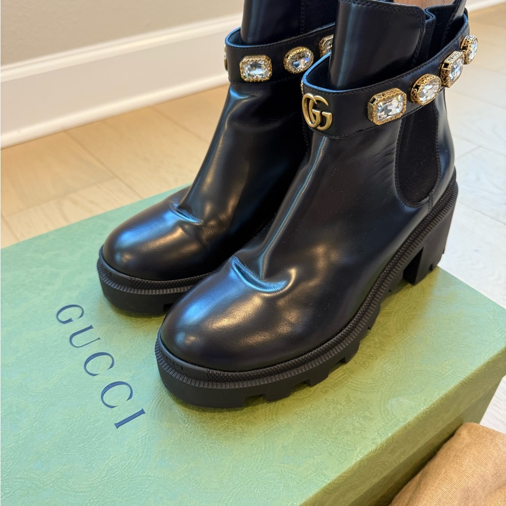Gucci Calfskin Crystal GG Trip Chelsea Ankle Boots